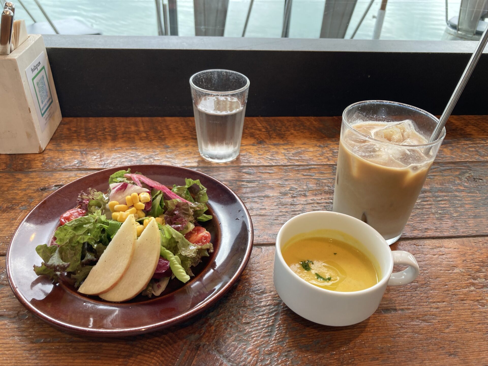 ロイヤルガーデンカフェ 大濠公園　ランチ　メニュー