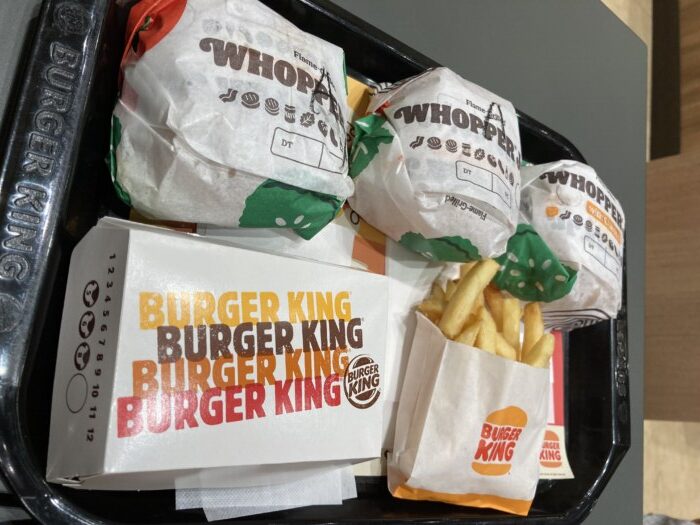 バーガーキングのワッパー オールヘビーのやり方